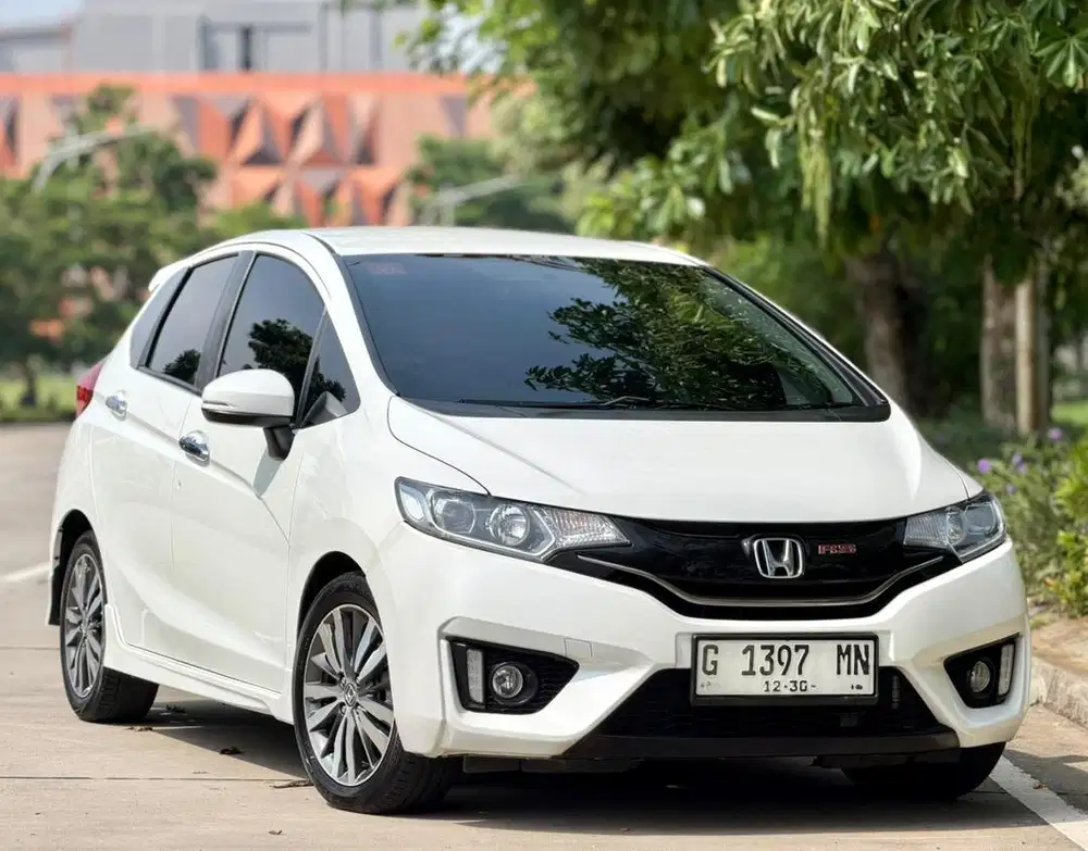 DP 19 jt! Km 80rb! Honda Jazz RS Matic 2015 Antik Spt Baru!!