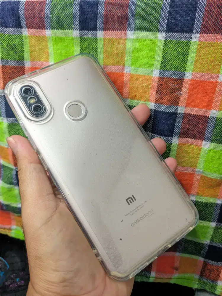 Jual Murah !! Flagship Xiaomi Mi a2 (Mi 6X) 4/64 gb.