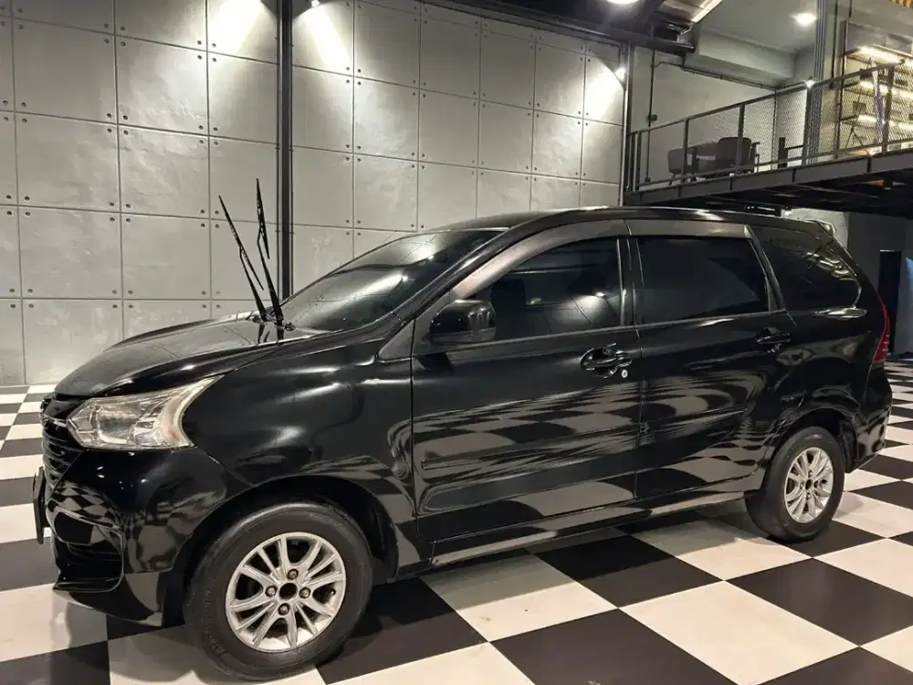 xenia type r tahun 2018