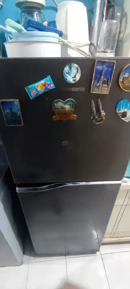 kulkas panasonic 2 pintu
