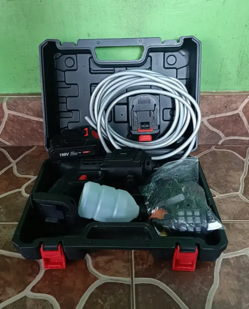 alat cuci motor