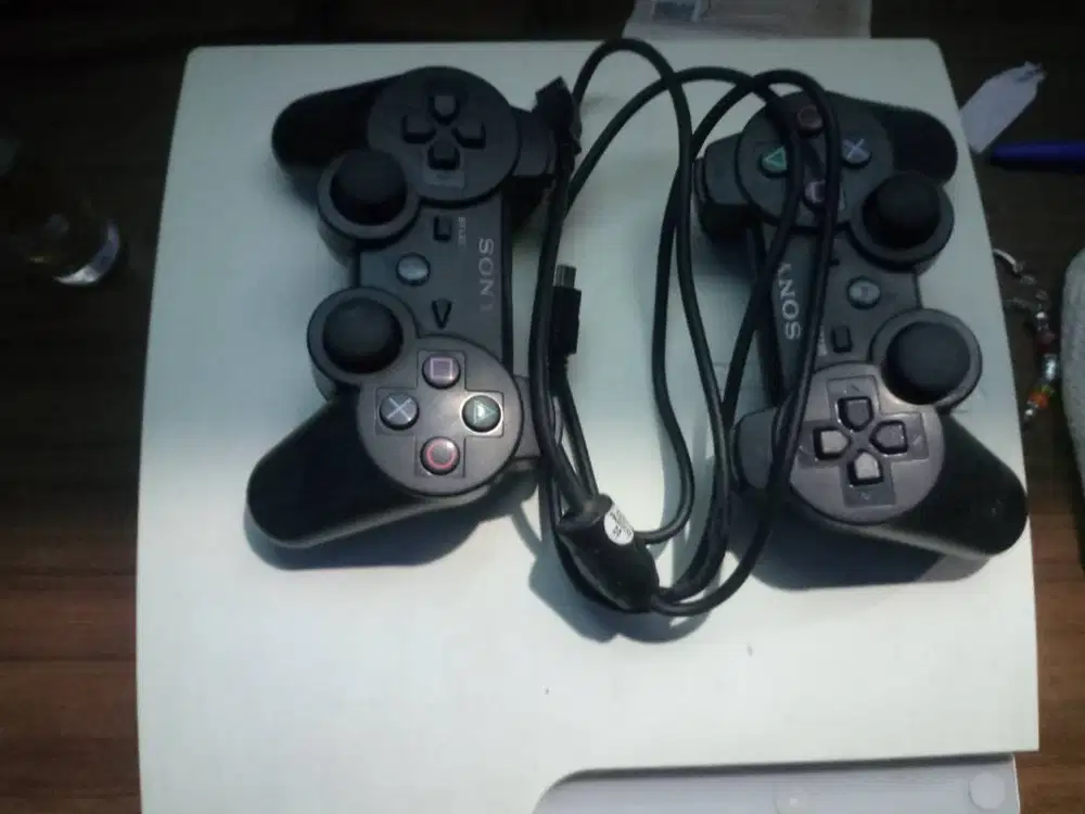 Jual ps3 slim seri 30,500gb, 2 stik,casan,dan box nominus