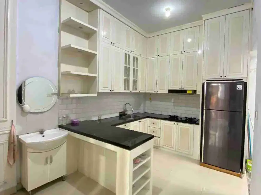 Disewan Rumah Furnish di Sektor 6 Gading Serpong