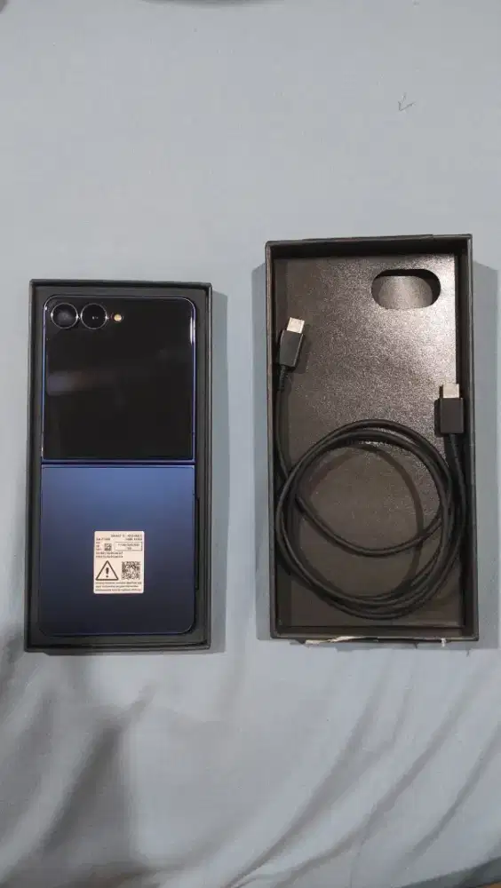 SAMSUNG Z FLIP 7