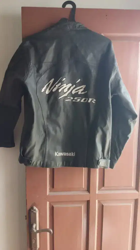 Jaket kulit ninja 250R