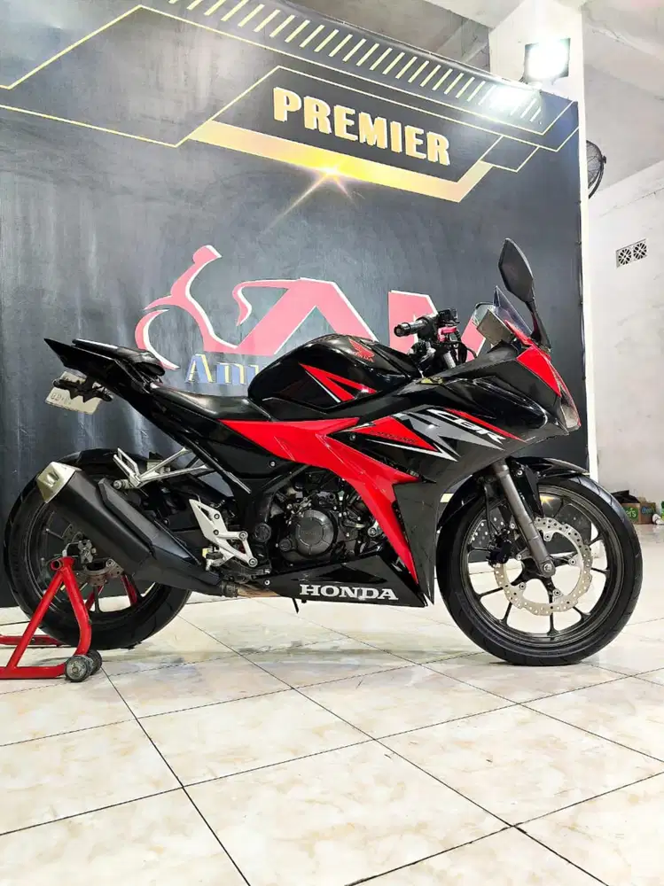 Motor berkwalitas Honda CBR 150 R facelift TH 2019 Dp 3jt an