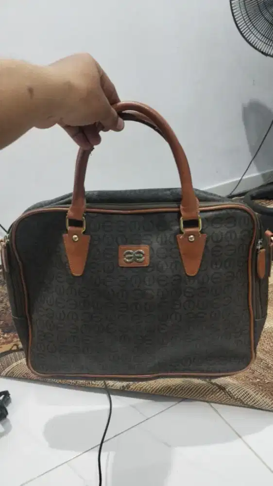 Tas sepatu preloved