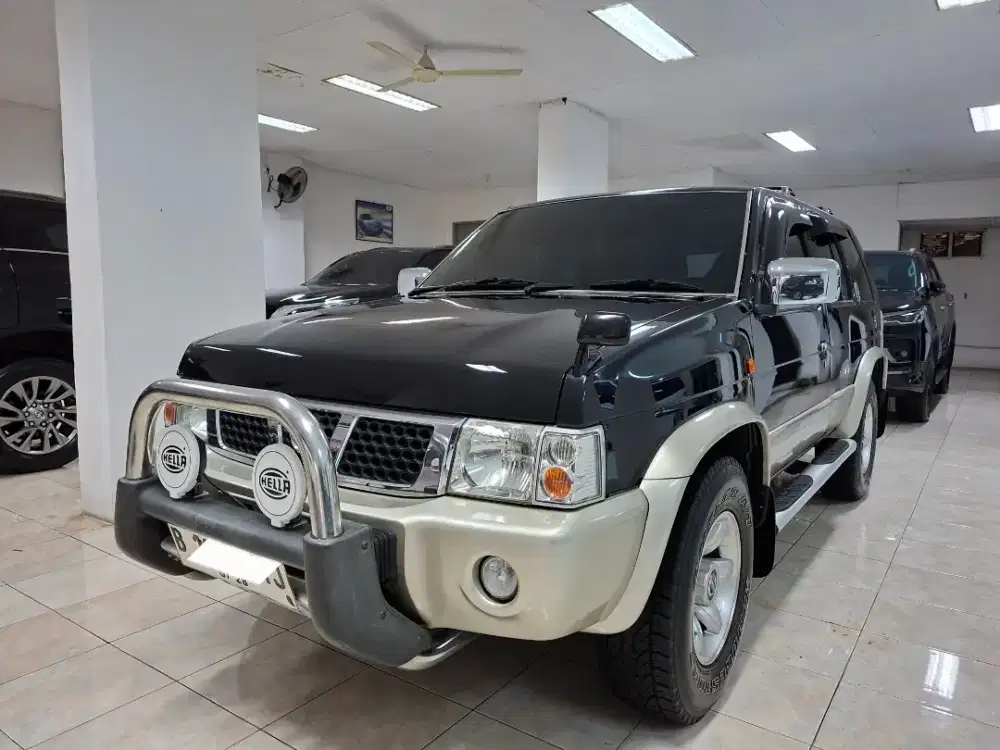 Nissan Terrano KingSroad K1 2003
