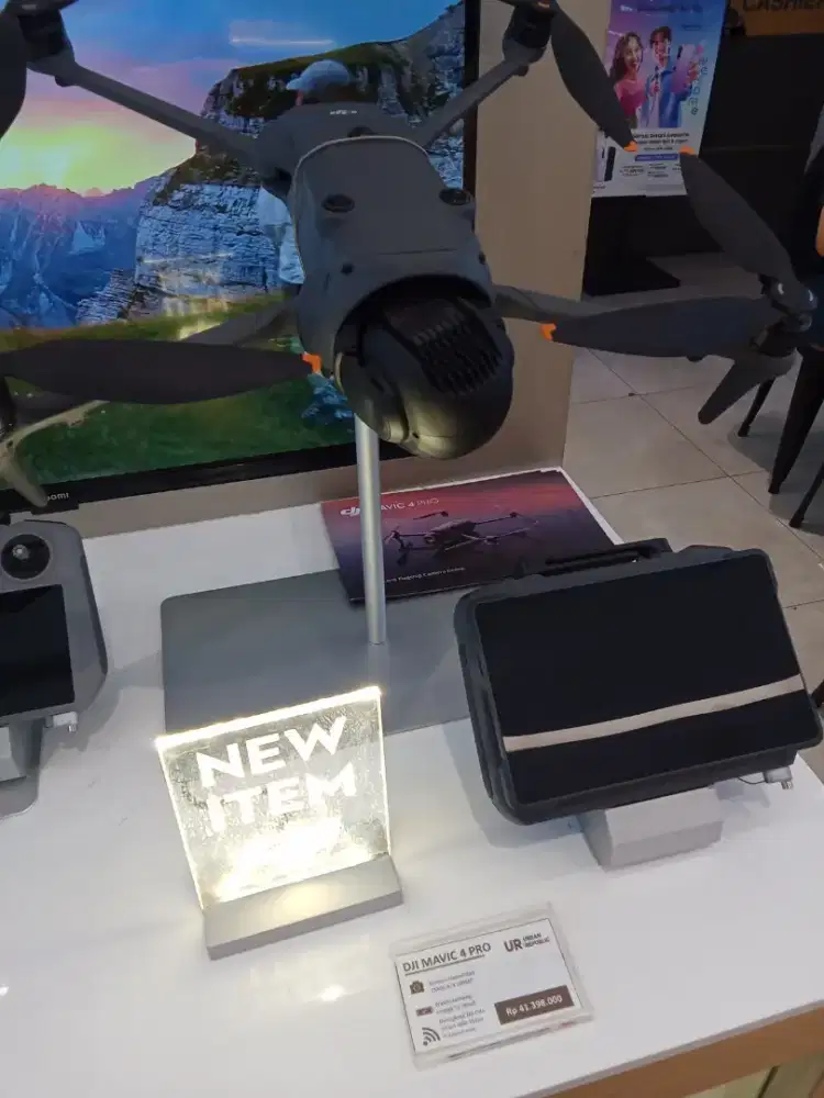 DJI MAVIC 4 PRO FLY MORE COMBO RC2