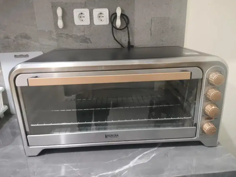 Dijual Oven Signora Bekas