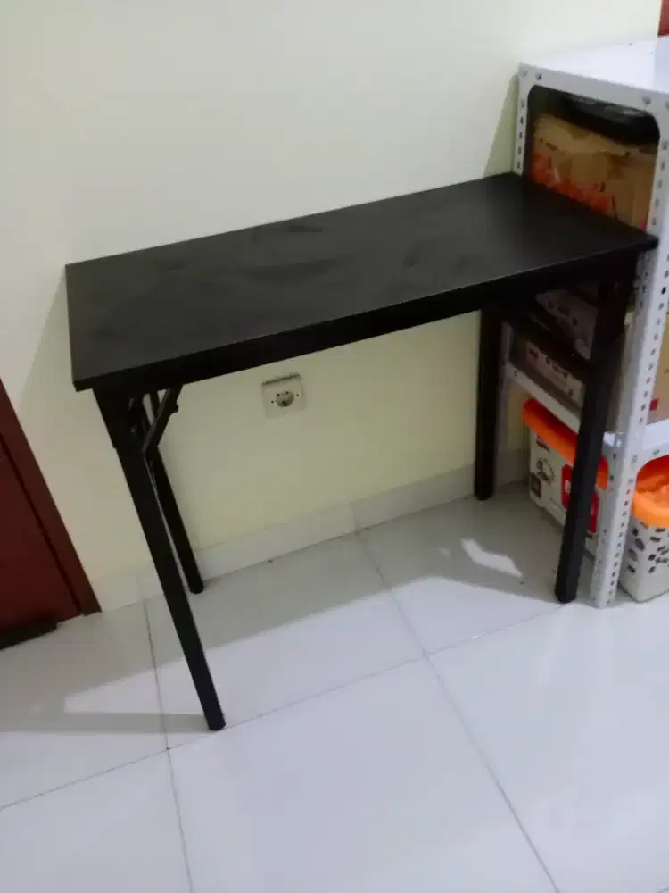 Preloved meja lipat portable kaki besi meja belajar meja laptop
