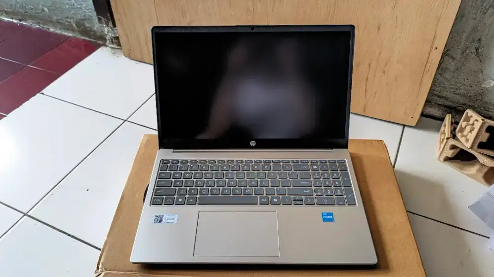 Laptop HP Core I3 gen 13