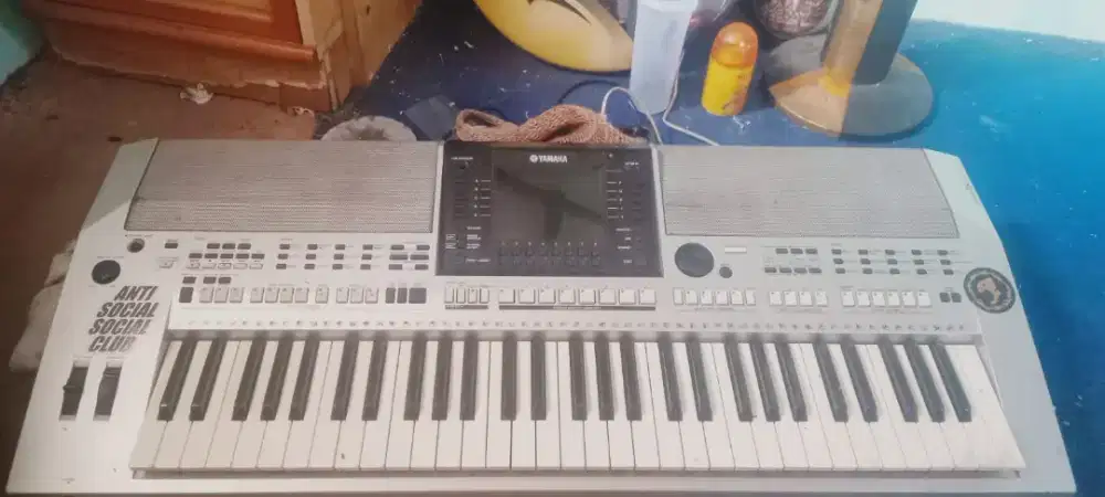 DI CARI UNTUK DI BELI KEYBORD & ALAT MUSIK