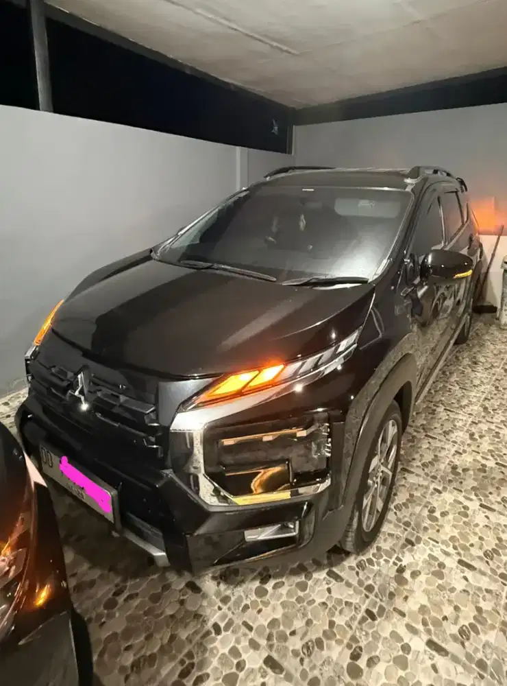 Jual santai mitsubishi xpander cross
