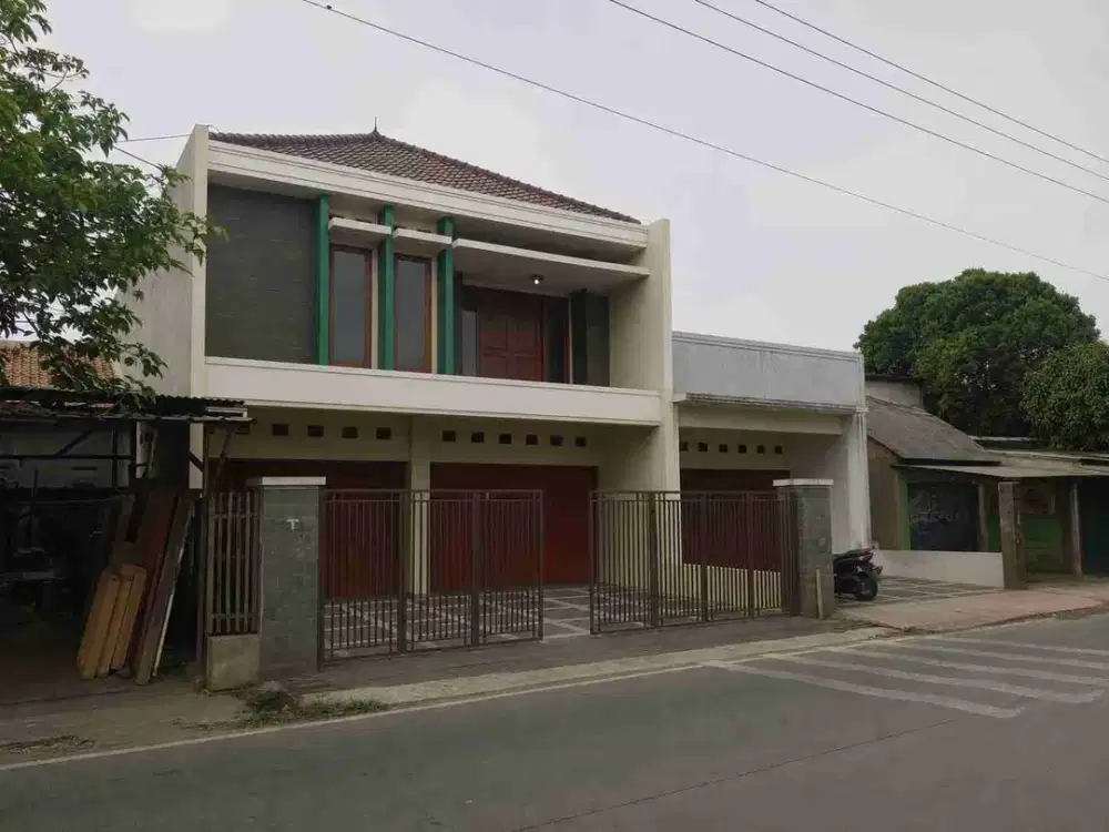 Disewakan dan Dijual Ruko Gandeng di pinggir jalan besar Bantar gebang - Setu, Cimuning, Mustikajaya Bekasi