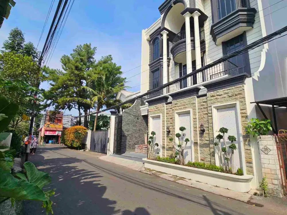 Rumah baru 4 lantai pejaten jaksel