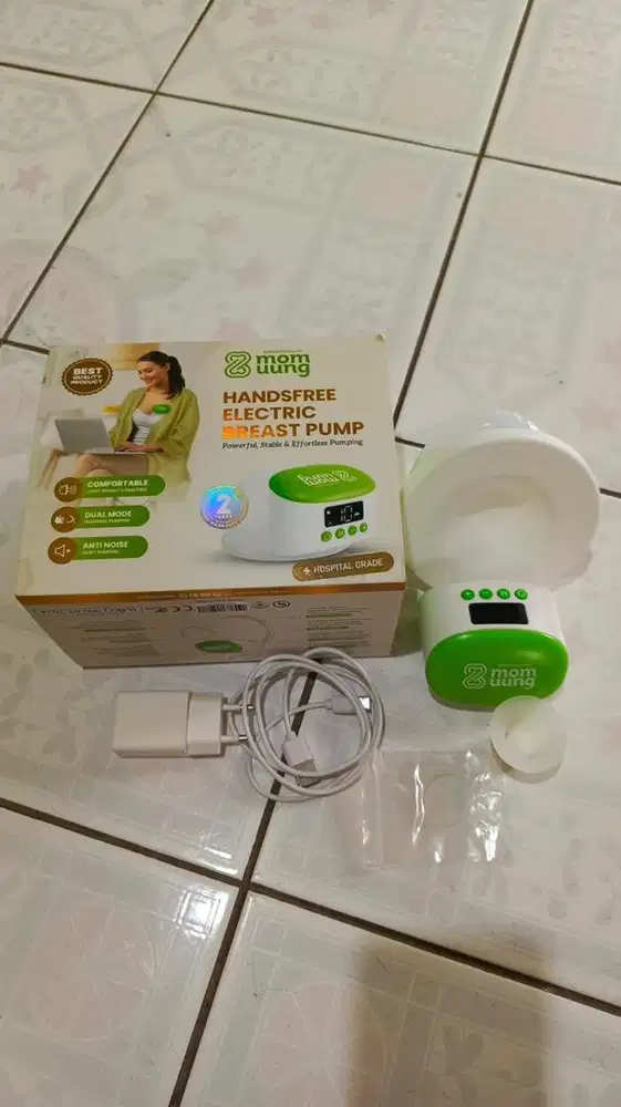 Pompa asi mom uung