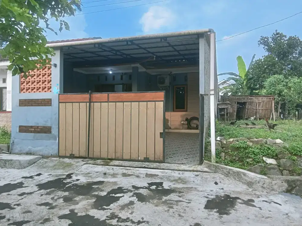 Di Jual Rumah Berikut isinya siap huni . Harga 400 juta  NEGO