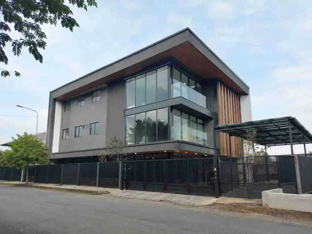 Disewakan bangunan & gedung strategis di kawasan kota Gading Serpong