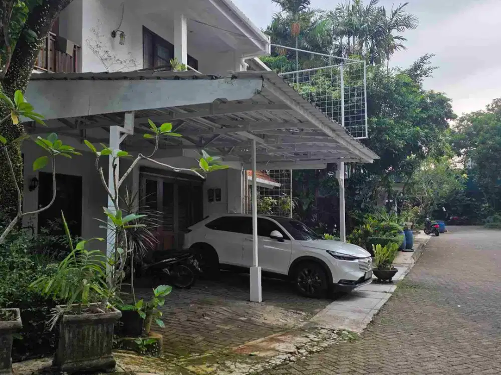 jual cepat rumah siap huni di komplek asri dekat ragunan Superindo cilndak Jakarta Selatan