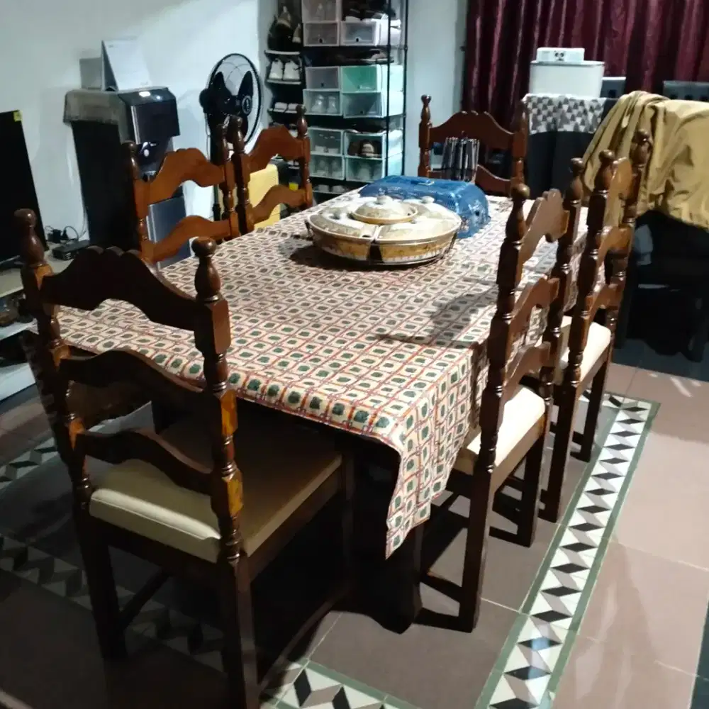 Set meja makan kayu kursi 6