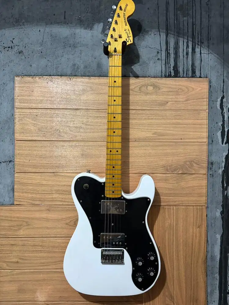 gitar Squier Telecaster Deluxe, Clasic Vibe