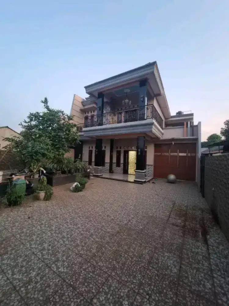 Di jual rumah mewah di perbatasan Tangsel dan bogor dekat Puspitek