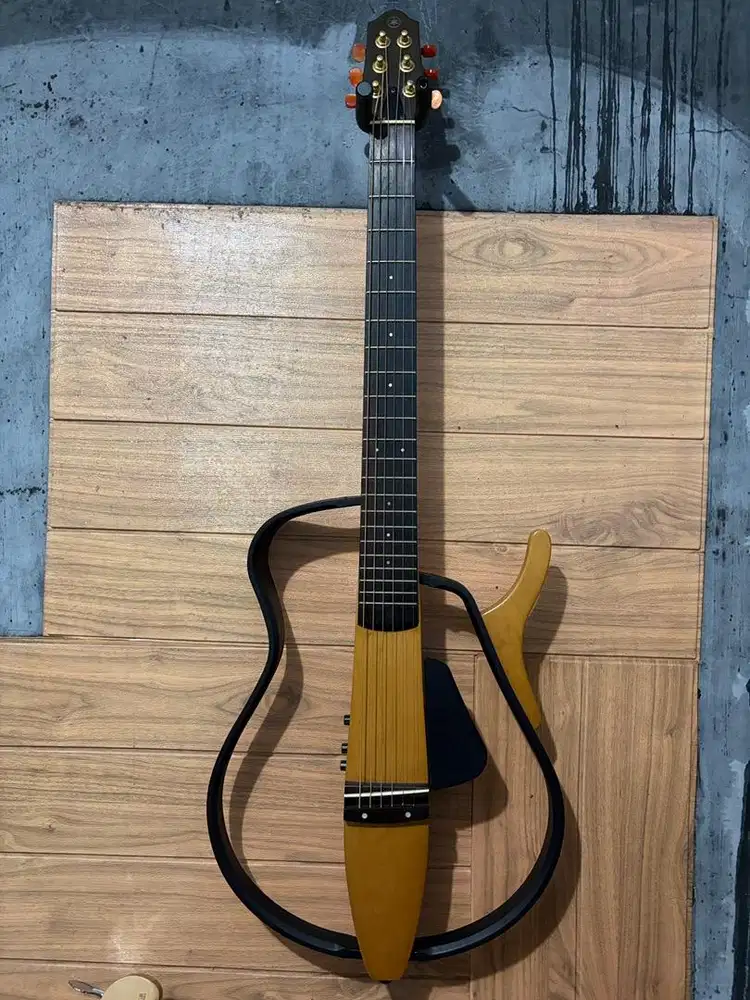 Gitar Yamaha Silent SLG 100S