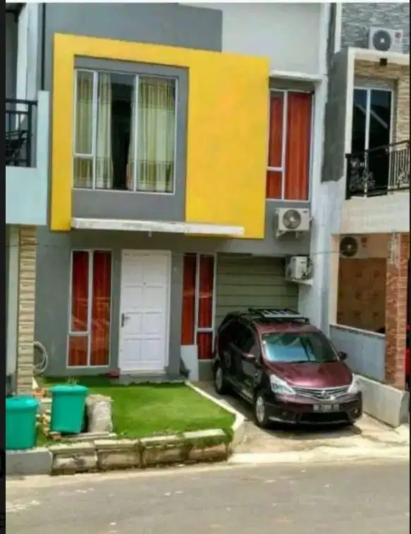 Disewakan Rumah – Beverly Full furnished