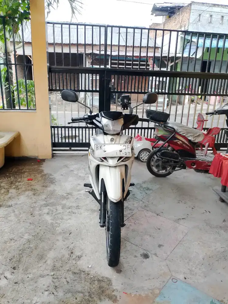 Sepeda Motor Vega ZR