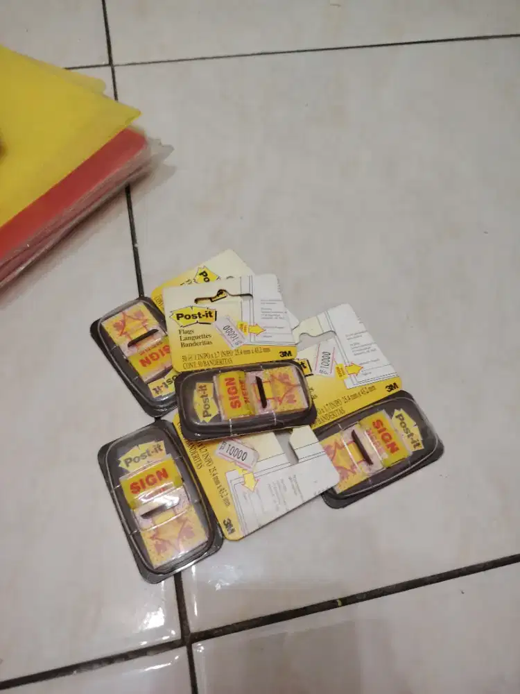 Post it sign here
