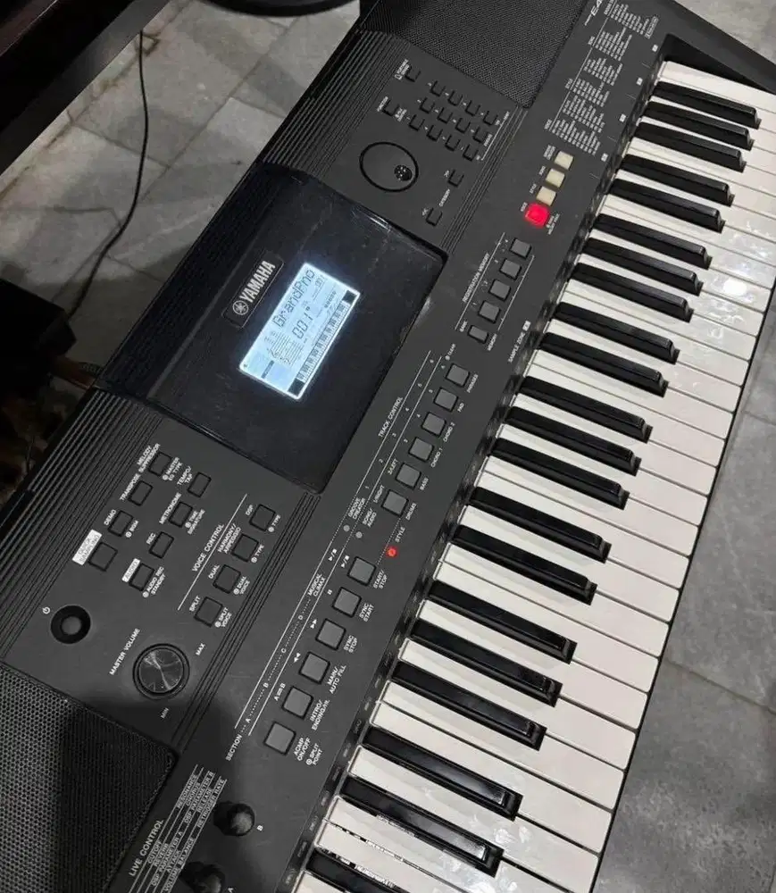 Keyboard yamaha psr 456, mulus banget
