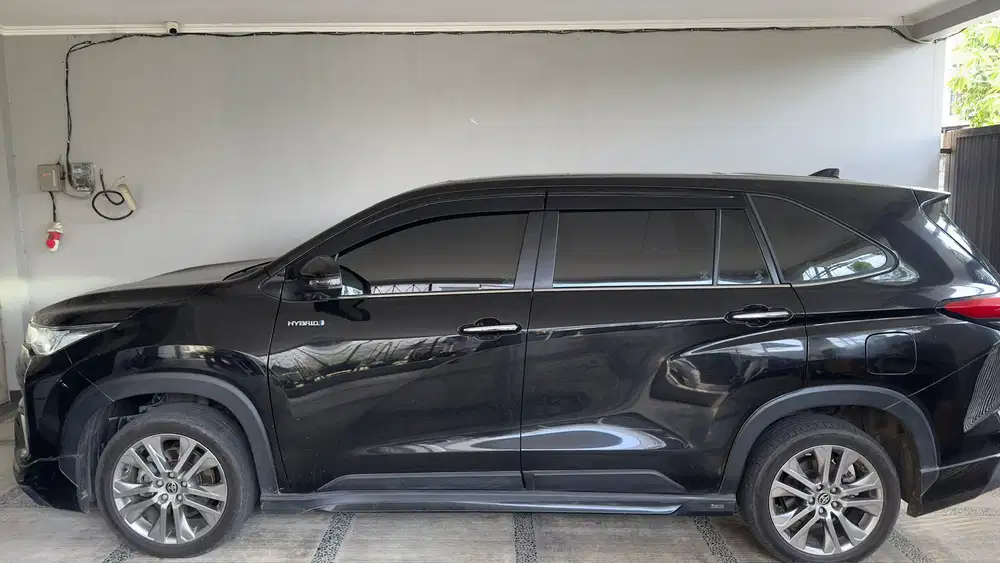Innova Zenix Q Hybrid TSS Modelista 2023