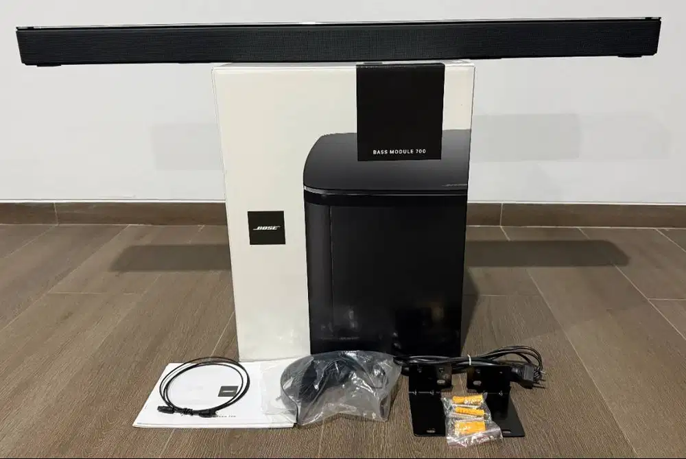 Bose Soundbar 700 Mild dan Bass Module 700 BNIB