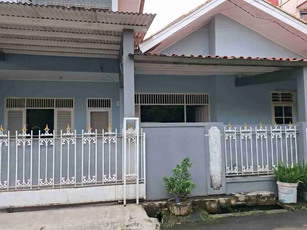 BISMILLAH Hot Sale Rumah Lokasi Strategis di Pondok Jurang Mangu Indah-Bintaro