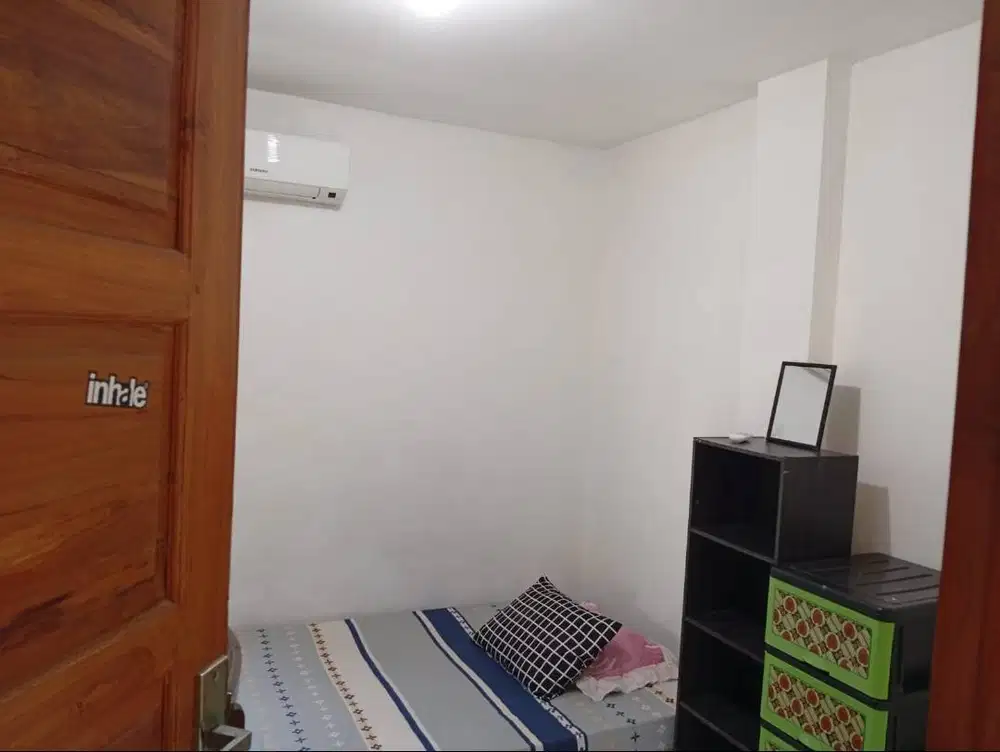 Kos AC Putra Kamar Mandi Dalam Tembalang + Garasi Mobil + Hi-WiFi