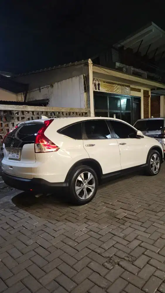 Crv gen 4 2012 putih