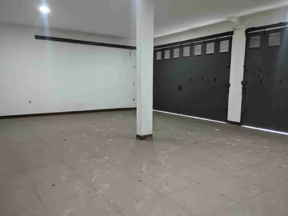 Disewakan Ruang Usaha