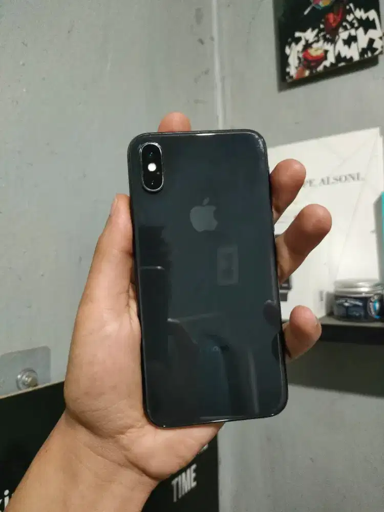 iPhone Xs 64Gb Beacukai Black