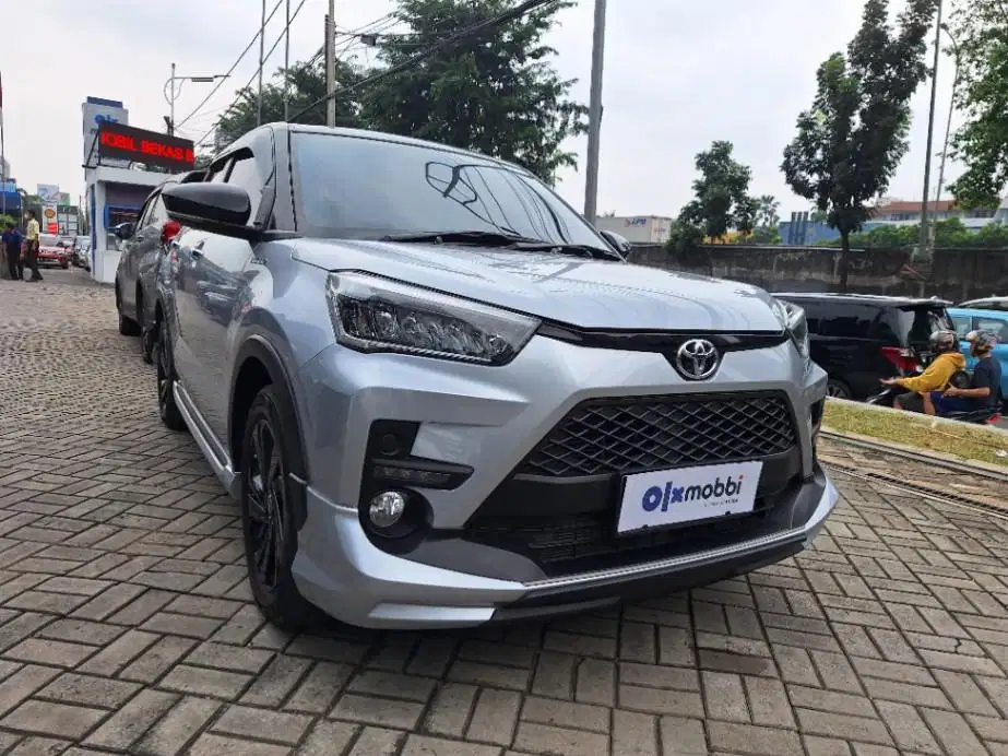 DP MURAH Toyota Raize 1.0 GR Sport Two Tone Bensin-AT 2022  CHFYB