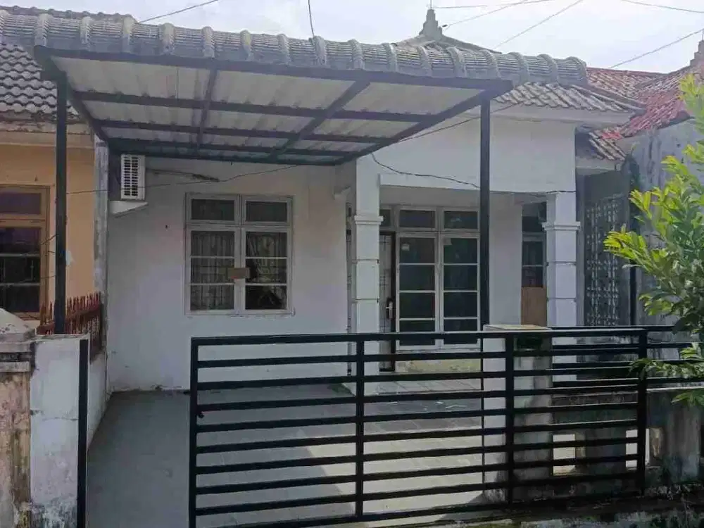 Dijual cepat rumah standard di Medan