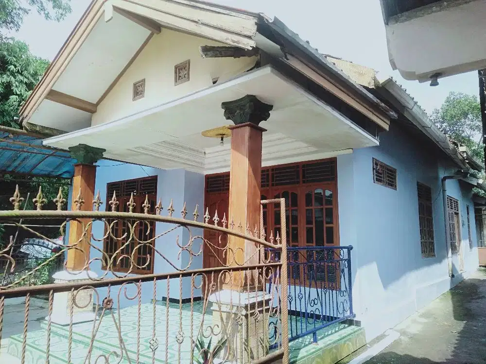 RUMAH / KANTOR UNTUK DISEWAKAN/DIKONTRAKKAN