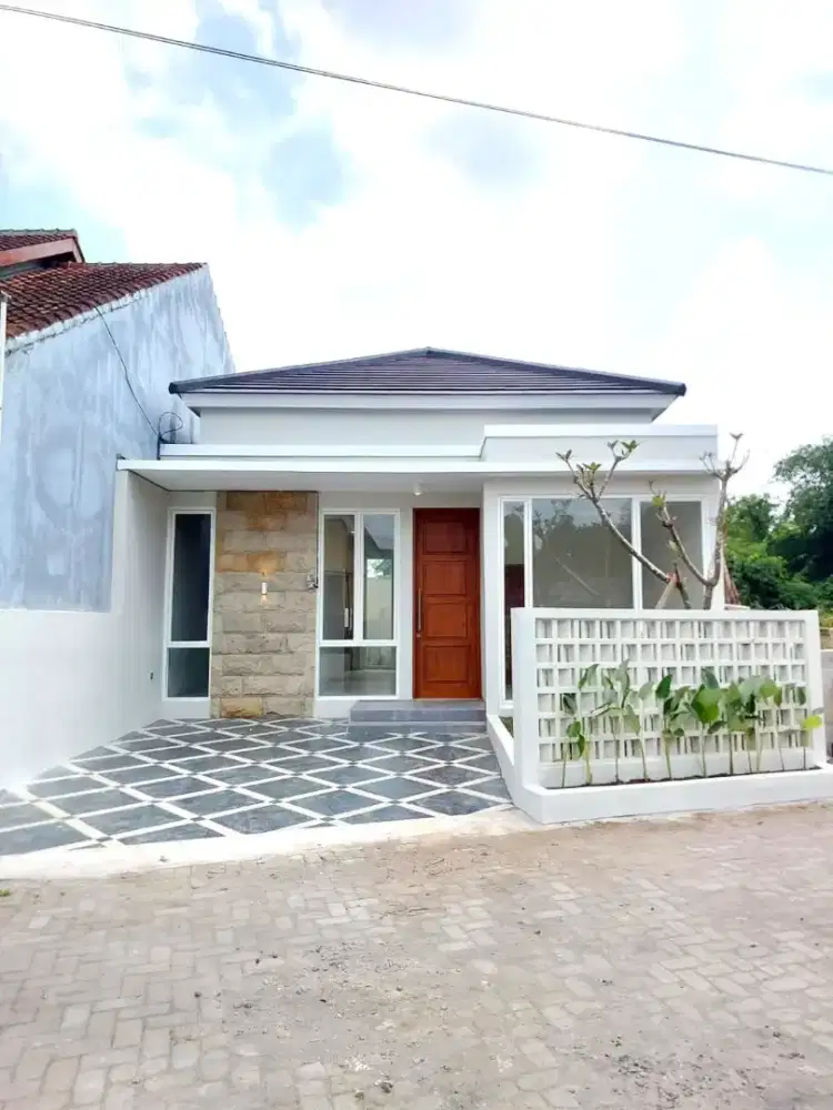 Dijual Rumah Baru Modern Minimalis dekat Jalan Gito Gati