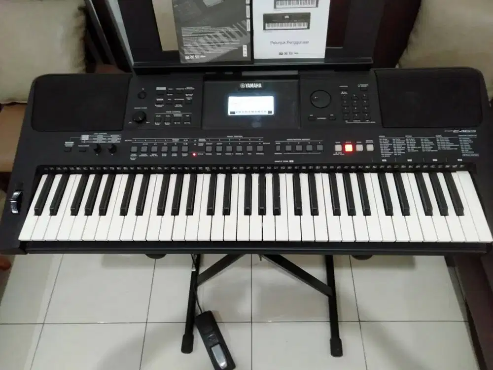 Dijual keyboard Yamaha PSR-E463 serbaguna untuk pemula