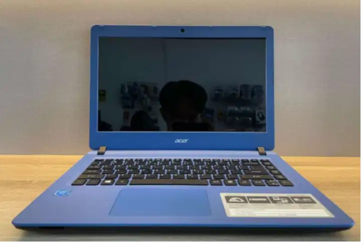 LAPTOP Acer Aspire ES1432 (N16Q8).MATI TOTAL kak