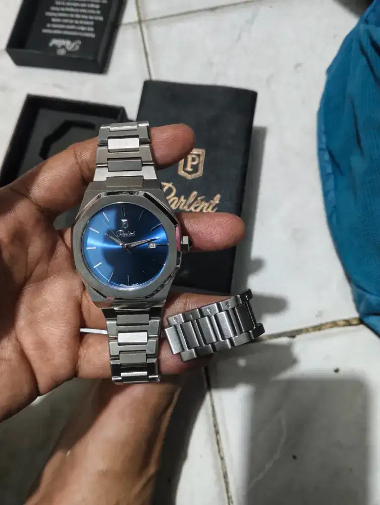 jam tangan parlent kondisi baru ya