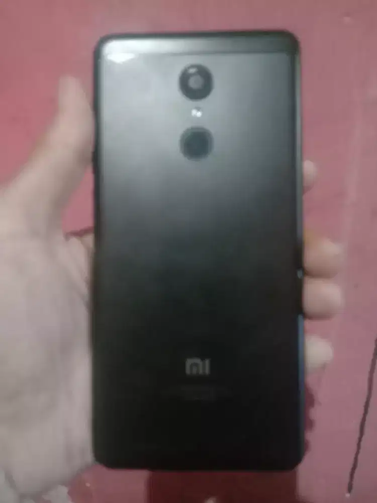 Redmi 5 ram 2/16