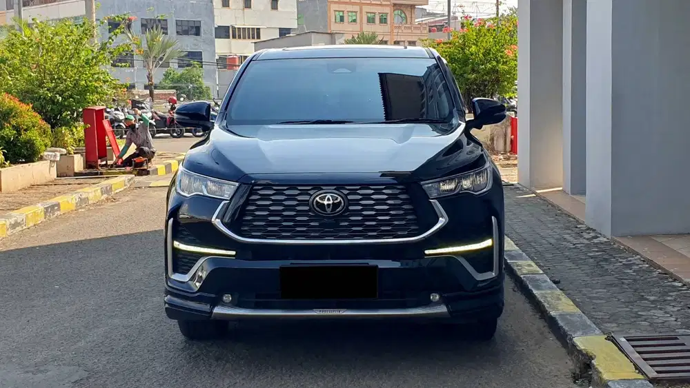 Toyota Kijang Innova Zenix Q Hybrid 2.0 Modelista TSS 2025 Like New