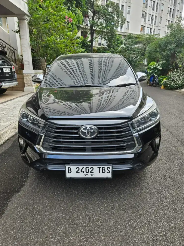 Kijang Innova reborn q at bensin nik 2016 hitam