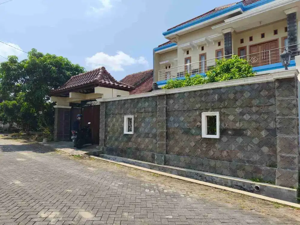 Rumah luas mewah view sawah dekat Sleman City Hall